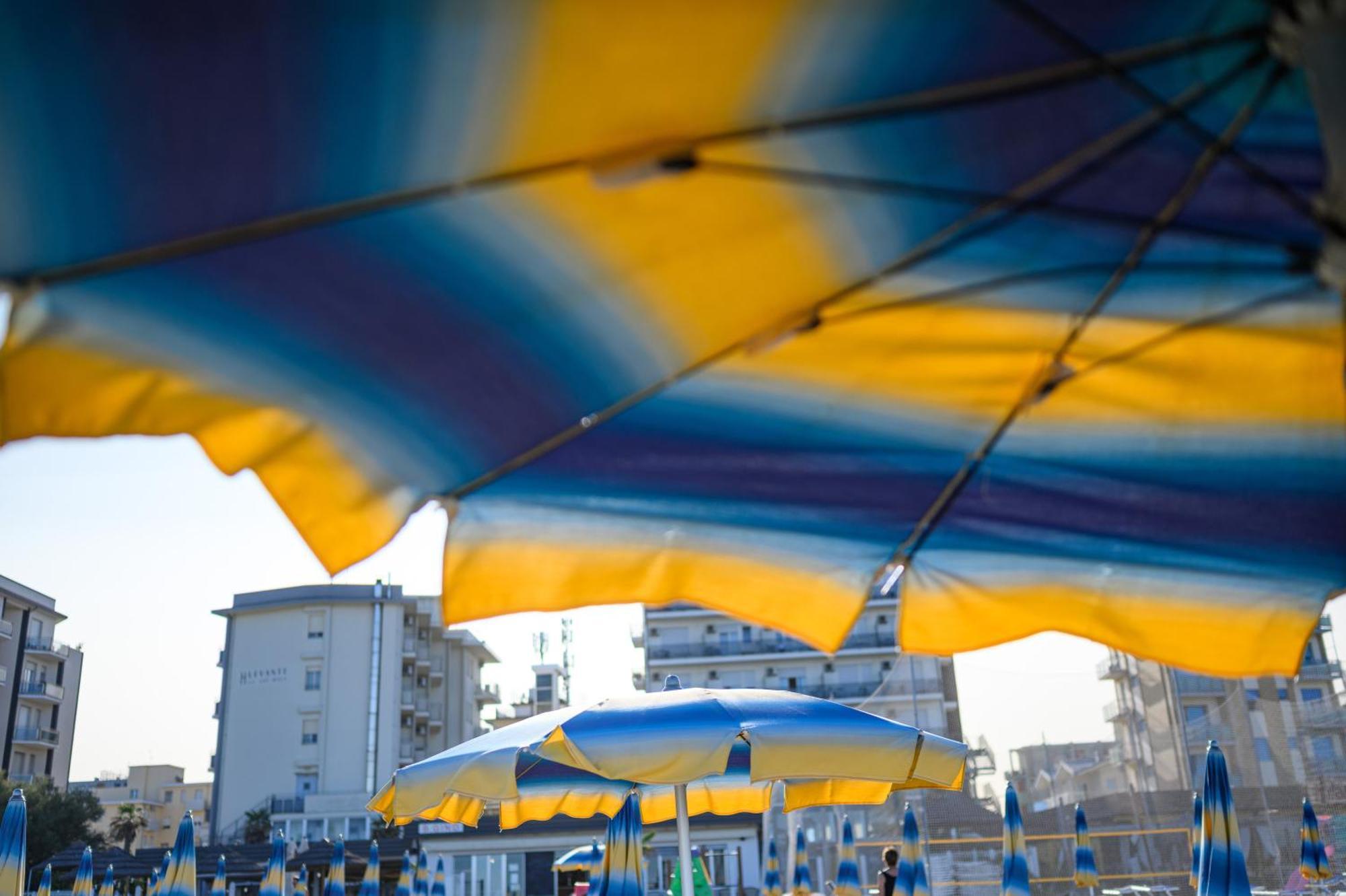 Hotel De Paris Lido Di Savio Eksteriør bilde